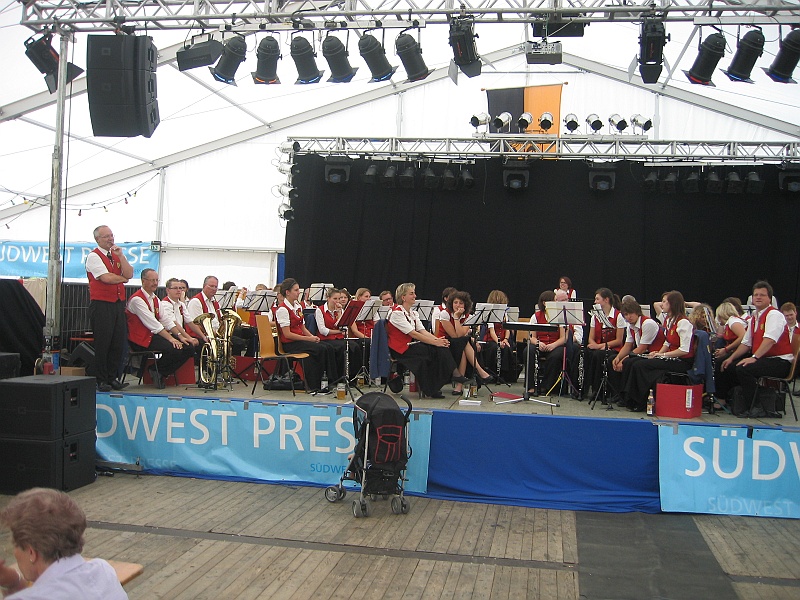 09 06 14 Auftritt MVB Sport und Kulturtage (31).JPG